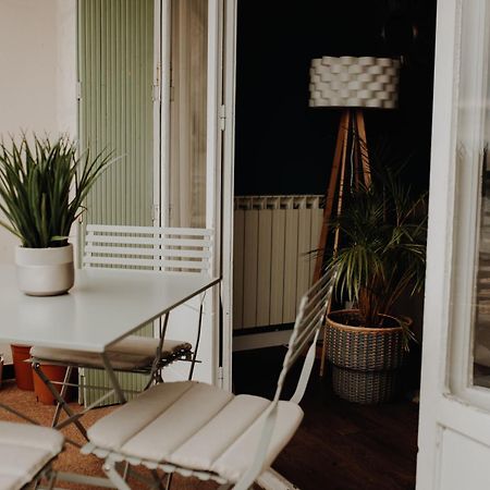 Superbe Appartement Renove - Salon De Provence エクステリア 写真