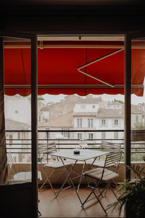 Superbe Appartement Renove - Salon De Provence エクステリア 写真
